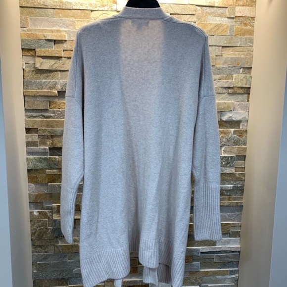 Treasure & Bond Throw-On Cotton & Wool Blend Cardigan - Picture 3 of 6